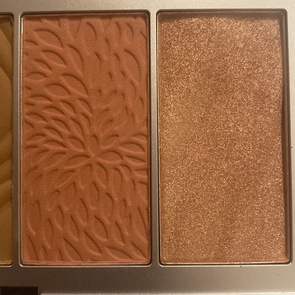 💋NEW💋 PUR 4 in 1 Perfecting Powders Face Palette - Picture 3 of 4